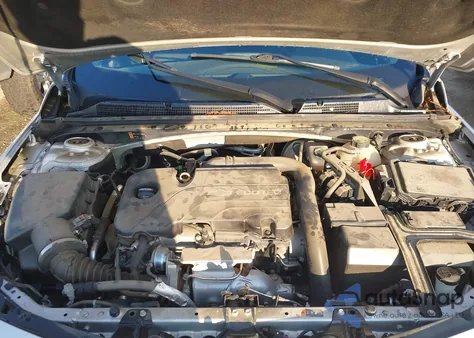 2018 Chevrolet Malibu Lt z USA, uszkodzony, nr VIN 1G1ZD5ST5JF109674